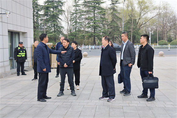 游览1.jpg