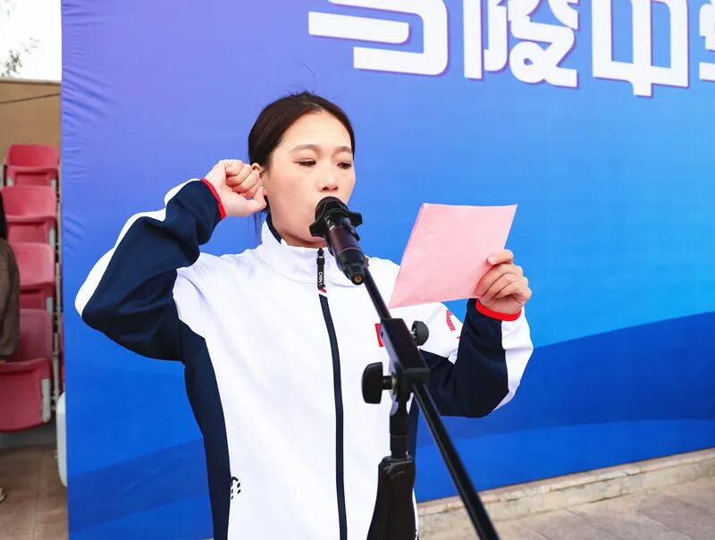义5老师.jpg